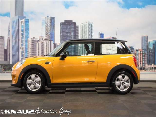 2017 Mini Hardtop Cooper 2dr Hatchback